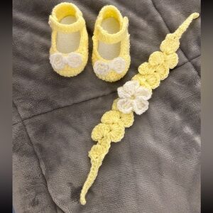 Adorable Yellow Baby Shoes with Floral Headband